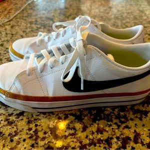 Women’s Court Legacy Next nature shoe